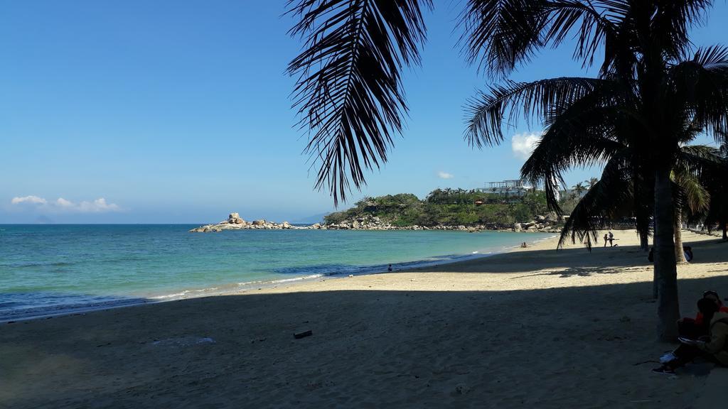 Duy Huy Hotel & Apartment Нячанг Екстер'єр фото